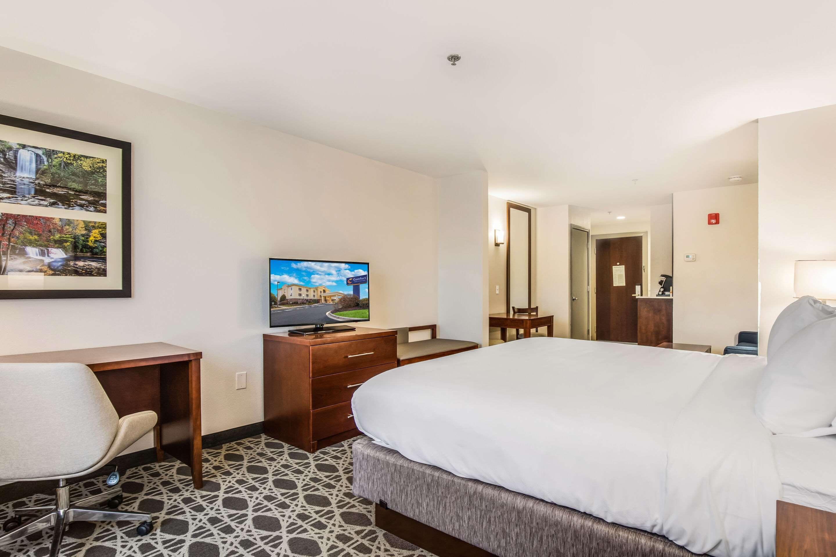 Comfort Inn & Suites Brevard Εξωτερικό φωτογραφία