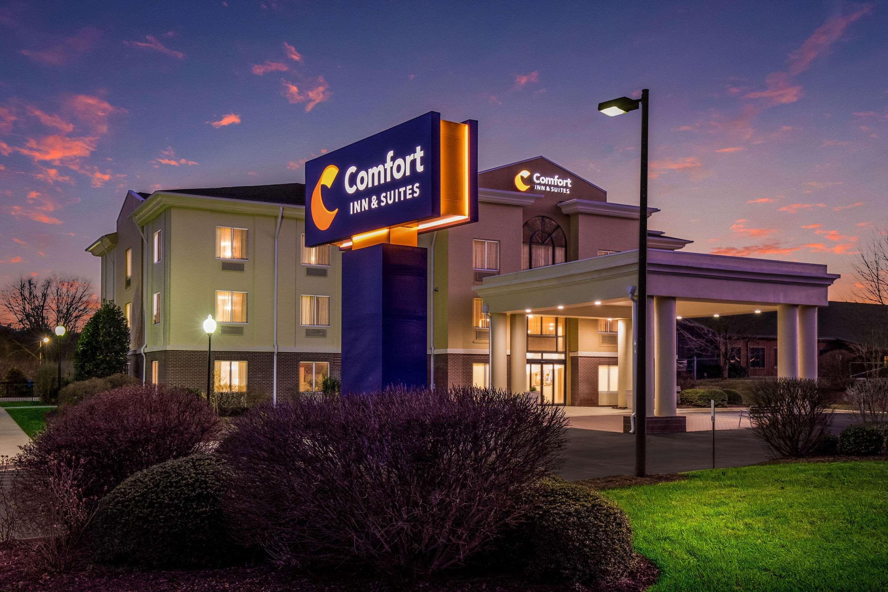 Comfort Inn & Suites Brevard Εξωτερικό φωτογραφία